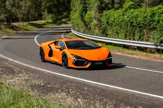 Lamborghini Revuelto current stock